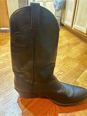 Heritage West Men’s Black Leather Western Boots with Stitch Detail 12D